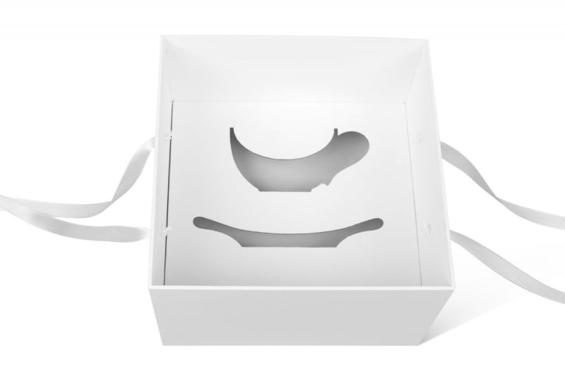 подарочная коробка с лентами и ложементом для чайной пары 