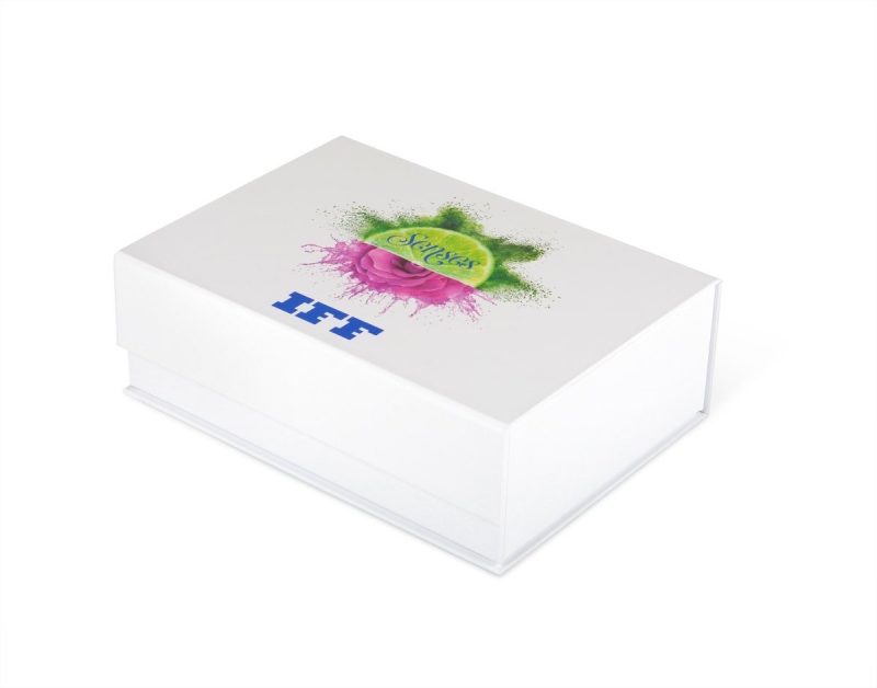 Коробка из переплетного картона с полноцветной печатью