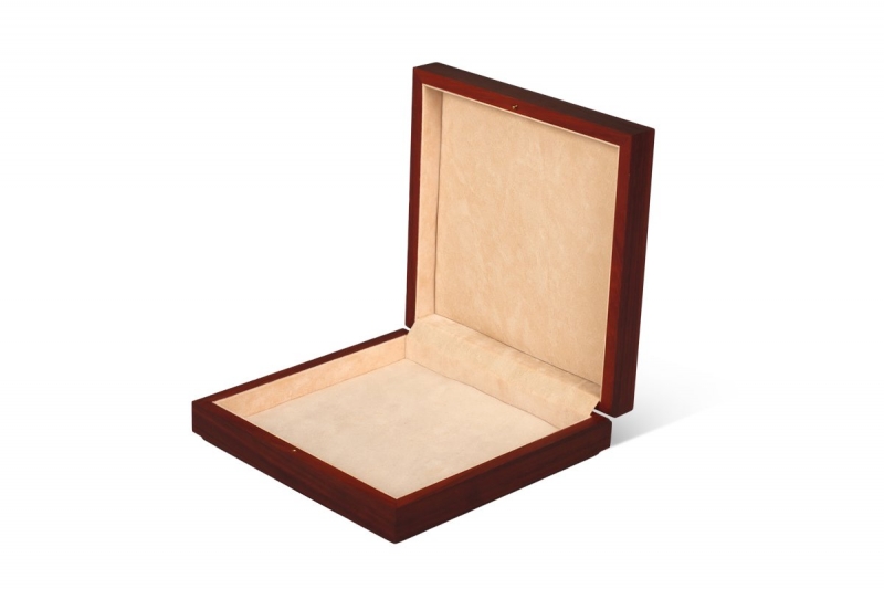 коробки деревянные для ювелирных изделий