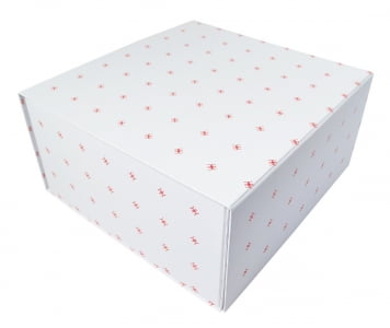 Самосборная кашированная коробка для подарочного косметического набора в Москве – производство на заказ