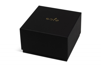Кашированная коробка с логотипом для парфюмерии в Москве – производство на заказ