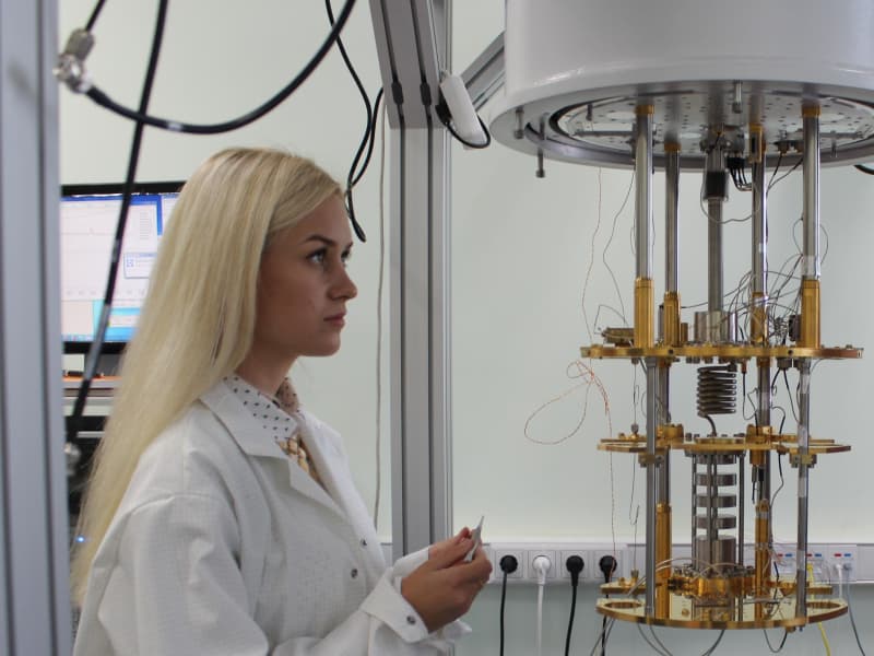 Новосибирские ученые выпустили опытную партию криогенных СВЧ-усилителей