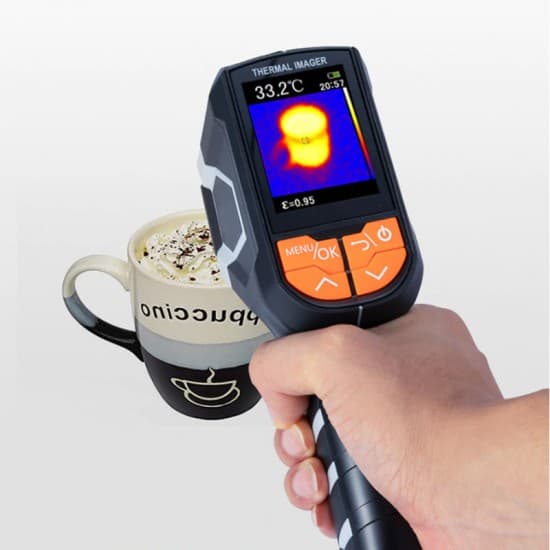 Ručná termovízna kamera s farebným displejom a infračerveným spektrom