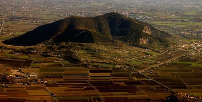 Area Archeologica della Località La Palazzina ad Arquà Petrarca