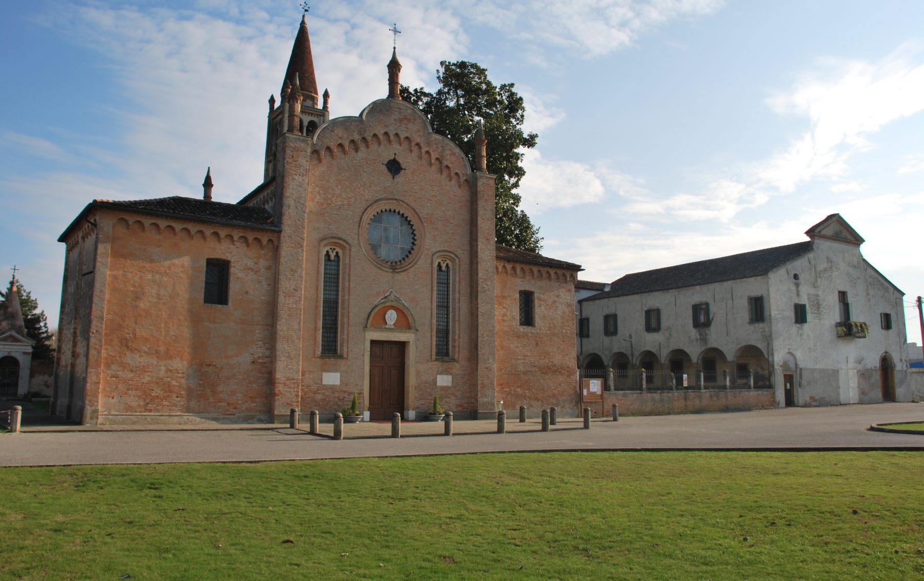 Santuario di Santa Maria del Tresto ad Ospedaletto Euganeo