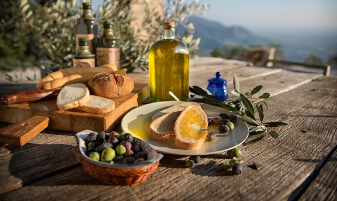 Festa dell'Olio Novello ad Arquà Petrarca