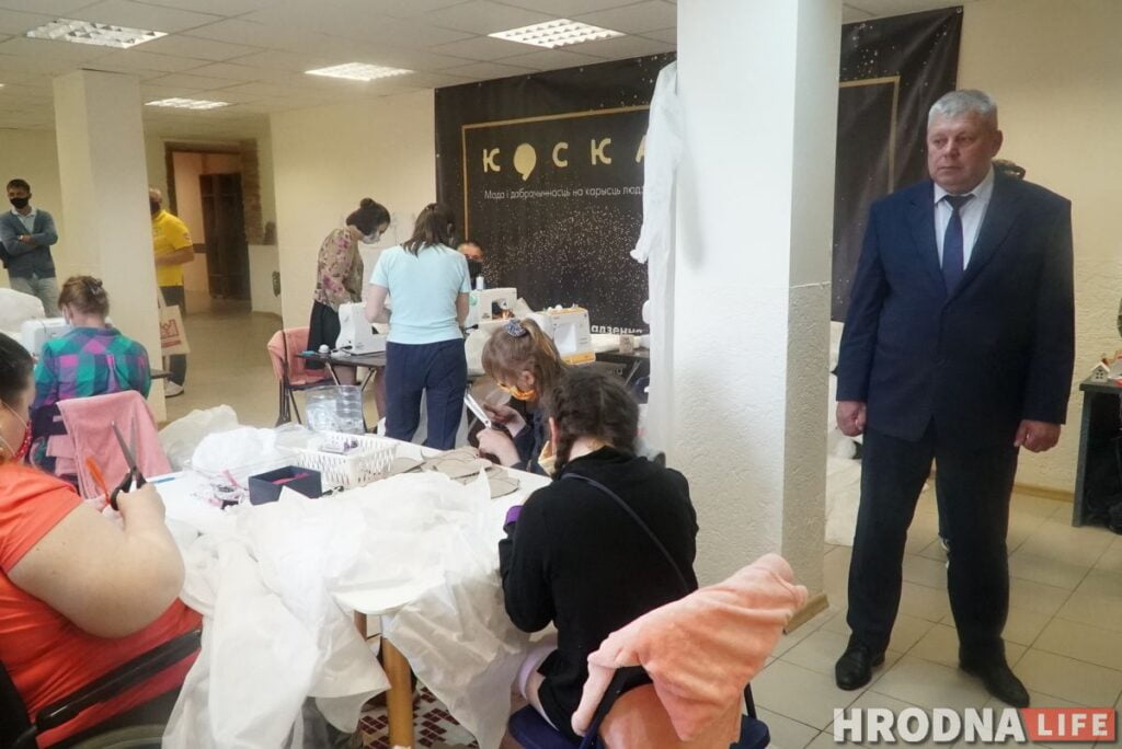 Мечыслаў Гой наведаў валанцёраў хоспіса. З марозівам і віншаваннямі