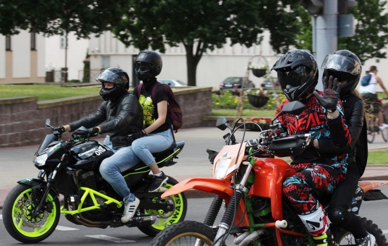Матацыклістам забароняць ездзіць па начным цэнтры Гродна. Пакуль у якасці эксперымента