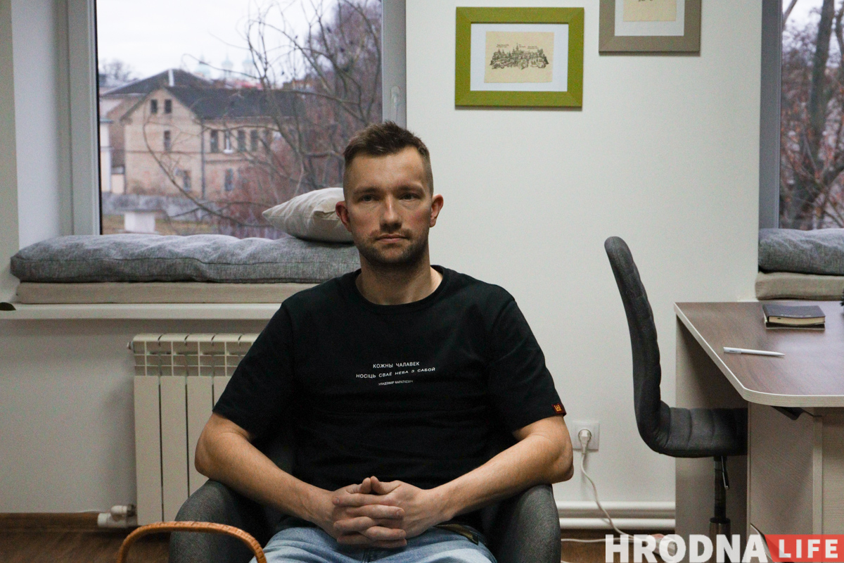Вместо Парижа поедет на “химию”. Гродненский айтишник Глеб Койпиш рассказал, чему научился в тюрьме и зачем там нужен конференц-зал