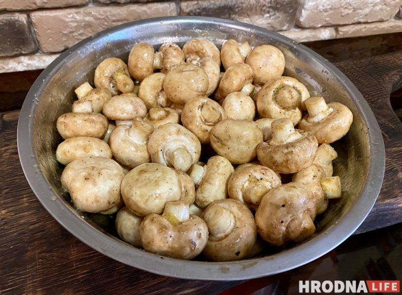 Готовим на мангале: 5 простых и вкусных рецептов на углях