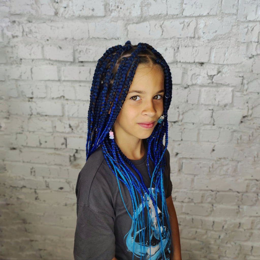 //cdn.optipic.io/site-102379/services/detskie-pleteniya/afrokosichki-detskie/photo_2025-07-18_12-22-17.jpg //cdn.optipic.io/site-102379/services/detskie-pleteniya/afrokosichki-detskie/photo_2025-07-18_12-22-17.jpg