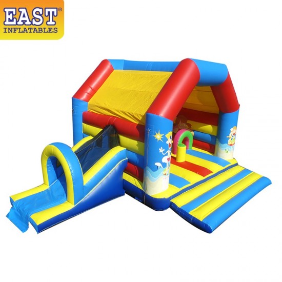 Castillo Hinchable De Playa Con Tobogán Castillo Hinchable De Playa Con Tobogán