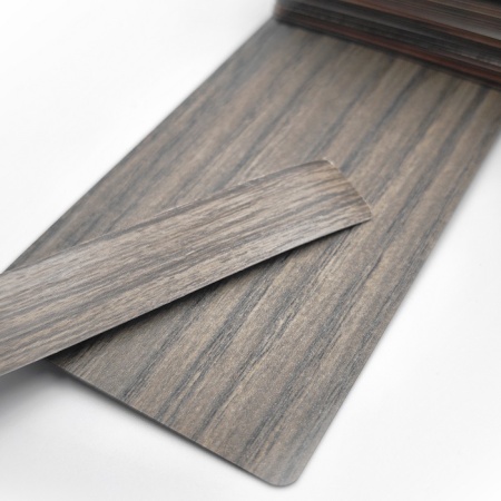 Кромочная лента ПВХ 1*19 мм BR273 с плитой ЛДСП 16 мм ясень пряный табак. Кромочная лента ПВХ 1*19 мм BR273 с плитой ЛДСП 16 мм ясень пряный табак.