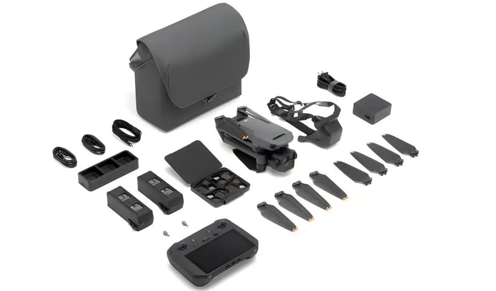 //cdn.optipic.io/site-104113/company/news/vyshel_dron_dji_mavic_3_pro_chem_udivit_novinka_ot_dji/Mavic3 PRO.jpeg //cdn.optipic.io/site-104113/company/news/vyshel_dron_dji_mavic_3_pro_chem_udivit_novinka_ot_dji/Mavic3 PRO.jpeg