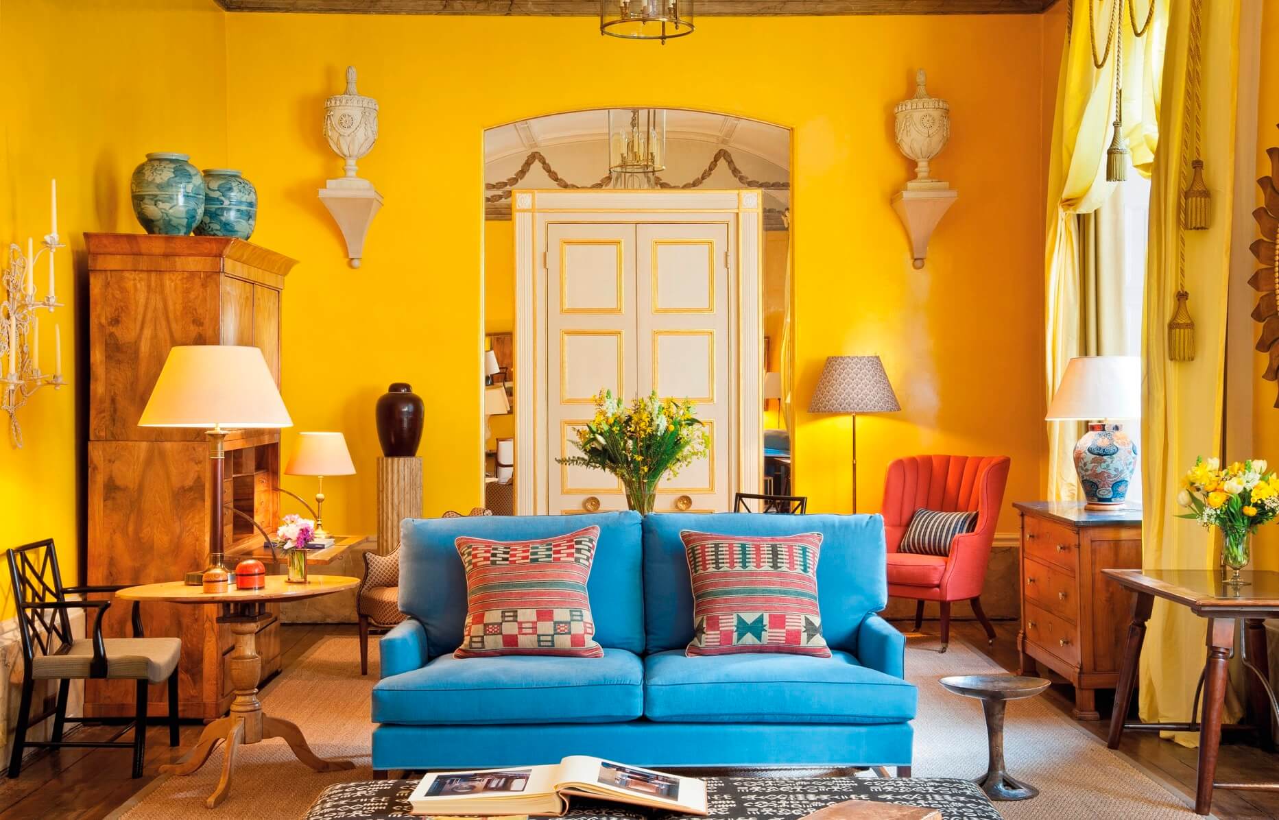 the yellow room sibyl colefax john fowler 39 brook street mayfair