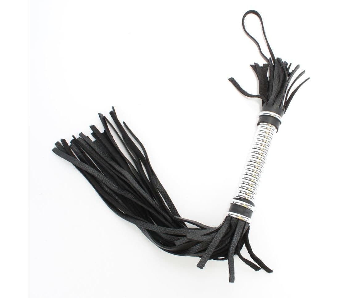 BDSM Арсенал плеть с серебристой ручкой - 44 см 54051, Черно-серый