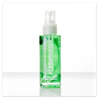 Toy cleaner antibatterico Fleshlight FleshWash 100 ml