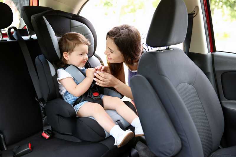 Правила перевозки детей в автомобиле