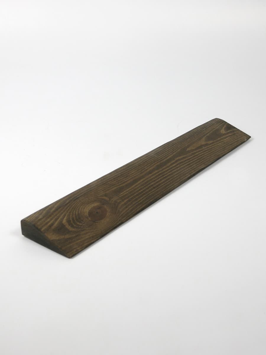 Планка деревянная тонированная 60*10*2,5 см
