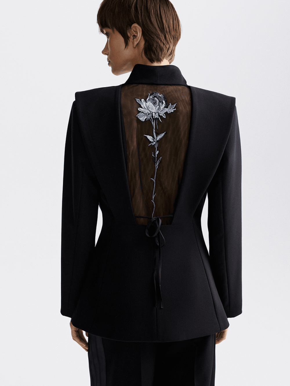 картинка жакет от магазина truered.ru (ex-SOLO·U)