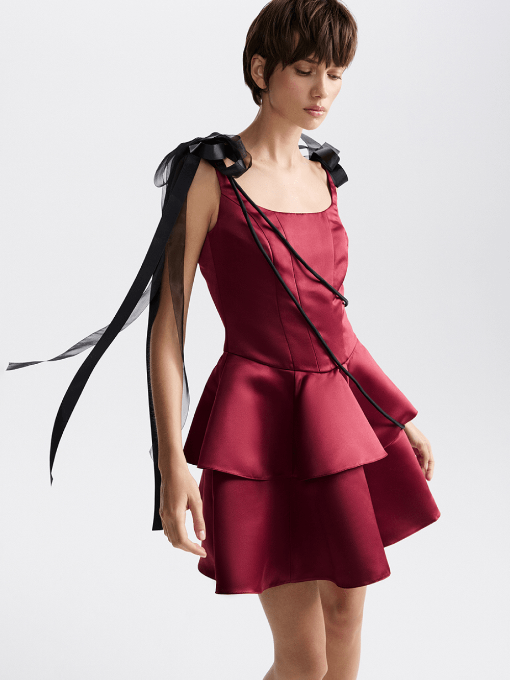 картинка платье мини с бантами от магазина truered.ru (ex-SOLO·U)