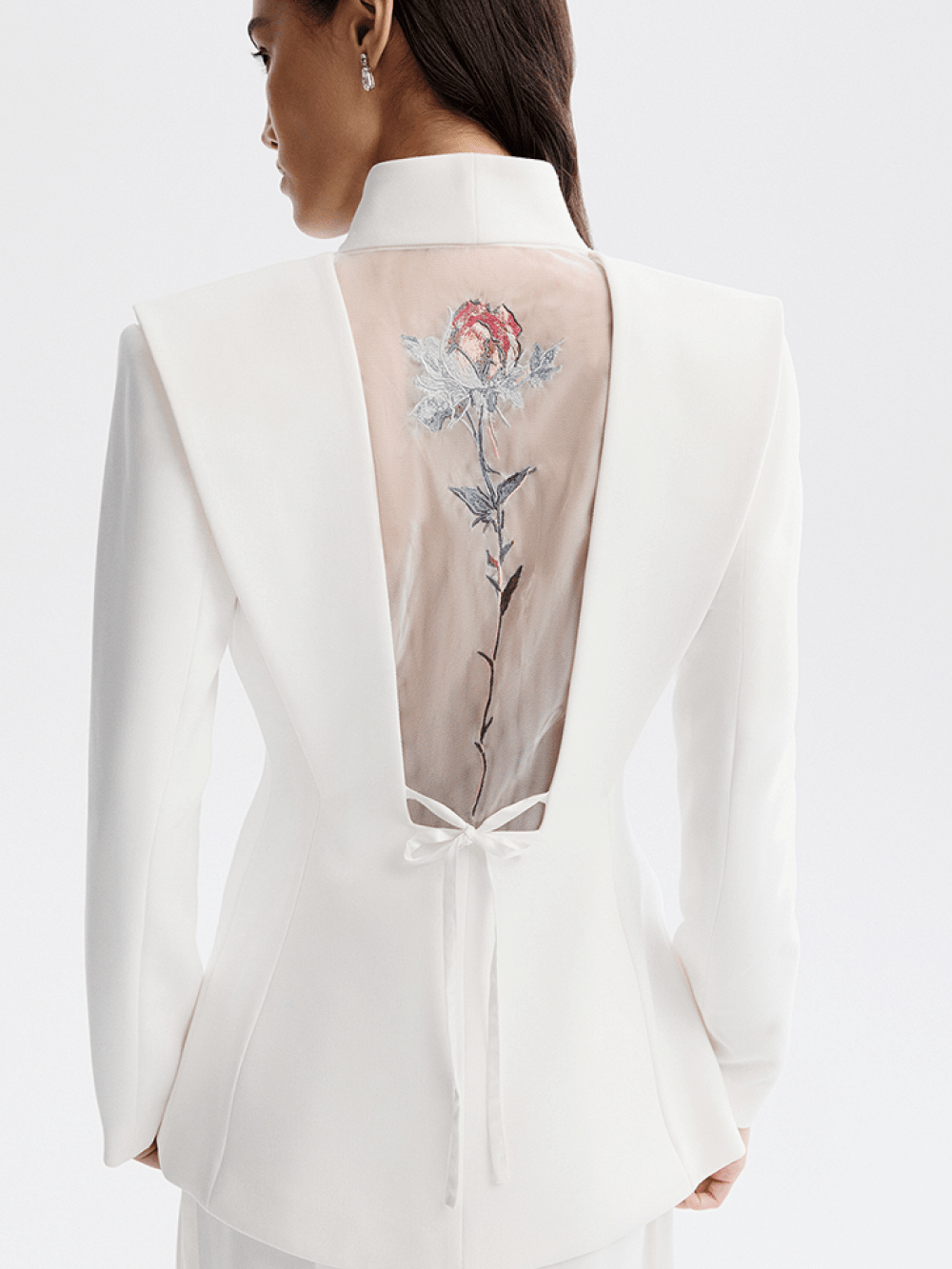 картинка жакет от магазина truered.ru (ex-SOLO·U)