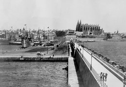 the old port of palma de mallorca