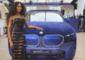 Наоми Кэмпбел представила в Каннах кроссовер BMW в бархатном кузове и блестках