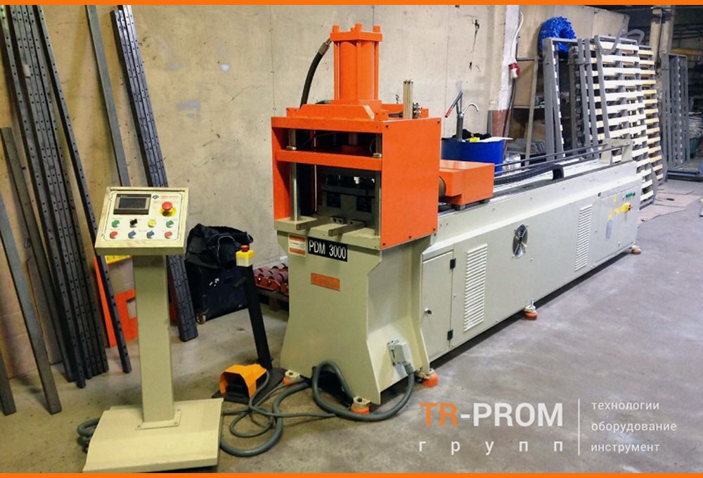 Пробивка отверстий — Основания для кроватей. Станок Cansa Makina PDM 3000