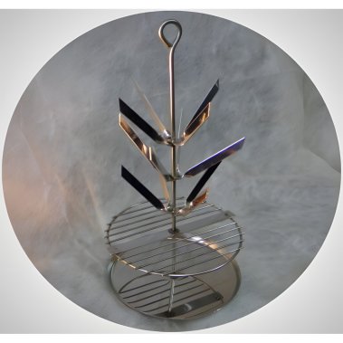 фото Тарелка "Ёлочка" с решеткой