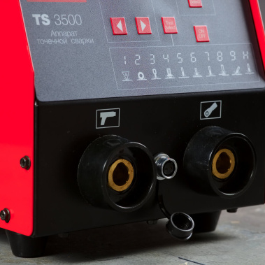 фото Аппарат точечной сварки FUBAG TS 3500