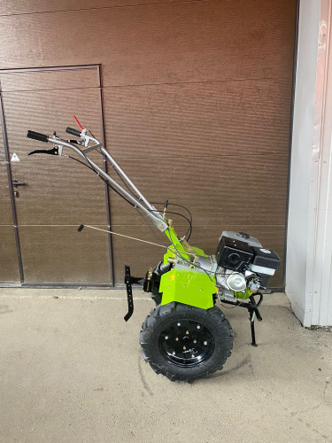 Мотоблок бензиновый "ПАХАРЬ" ТСР-1000РН