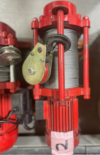 Лебедка электрическая KCD- 300 г/п 300кг. L- 70м.