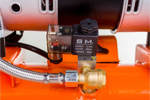 Безмасляный компрессор с прямой передачей Кратон AC-180-24-OFS