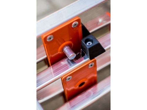 Трехсекционная лестница Krause Tribilo 3 х 12 ступеней с функцией лестничных пролетов