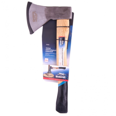 Топор 1000 г плотницкий, кованый, деревянная ручка пескоструйное покрытие полотна 21656 Барс