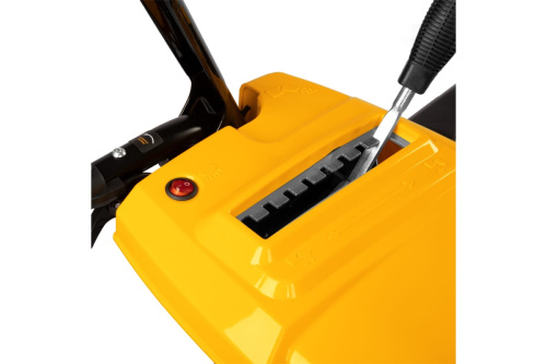 Снегоуборочная машина SBL 711DT PRO Denzel