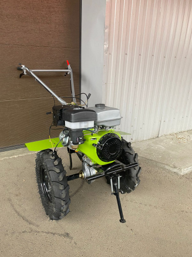 Мотоблок бензиновый ПАХАРЬ ТСР-1600РН