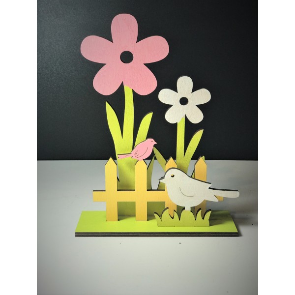 Decoratiune cu flori si pasari Decoratiune cu flori si pasari