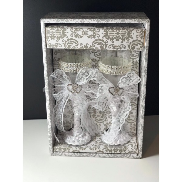 Set 2 pahare pentru mirii diferite modele Set 2 pahare pentru mirii diferite modele