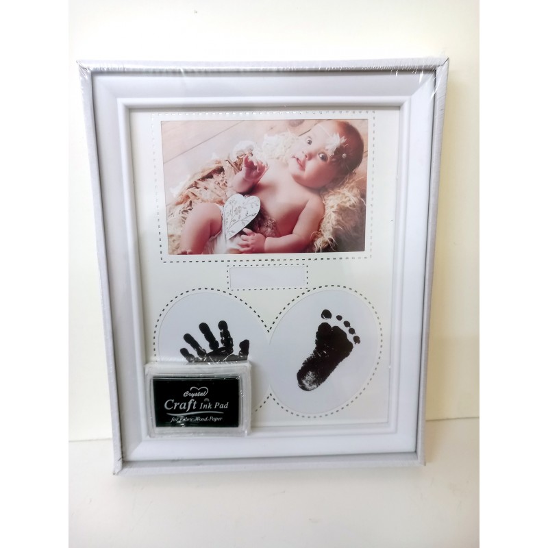 Rama foto baby cu amprenta mana picior Rama foto baby cu amprenta mana picior