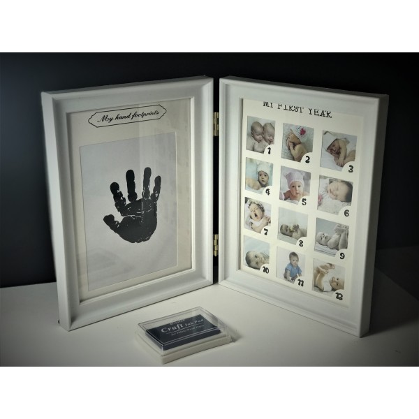 Colaj foto baby carte cu amprenta mana Colaj foto baby carte cu amprenta mana
