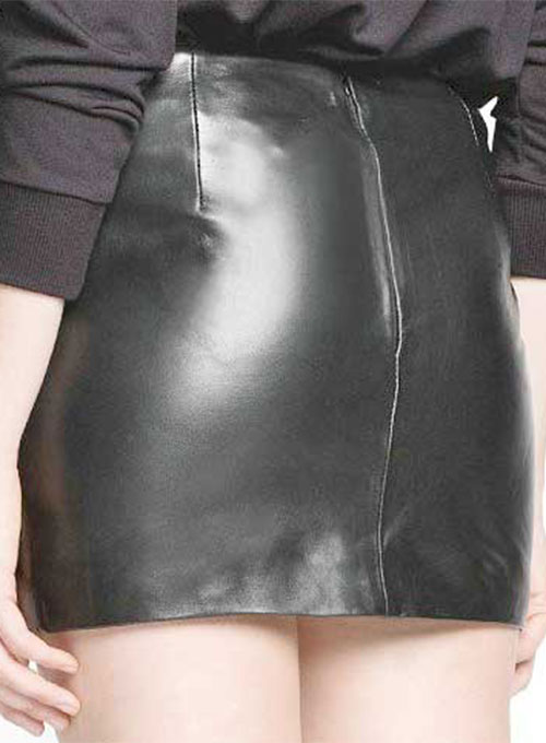 Bossy Buckle Leather Skirt - # 443 - Click Image to Close
