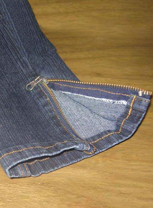 Zipper on Leg Bottom - Click Image to Close