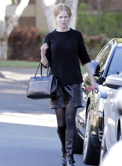 (image for) Nicole Kidman Leather Skirt