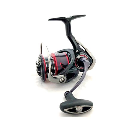 Катушка DAIWA 20 Fuego LT 2500										