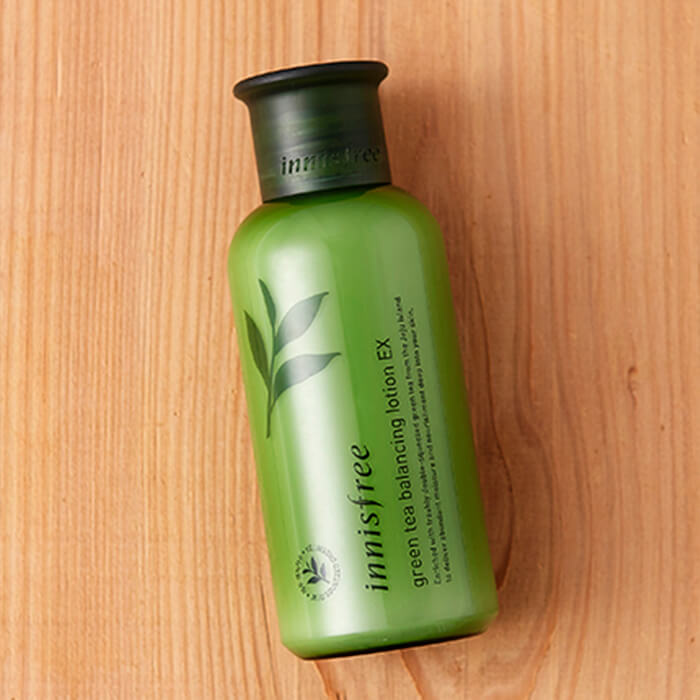Innisfree Лосьон для лица на основе экстракта зеленого чая Green Tea Balancing Lotion EX Innisfree Лосьон для лица на основе экстракта зеленого чая Green Tea Balancing Lotion EX