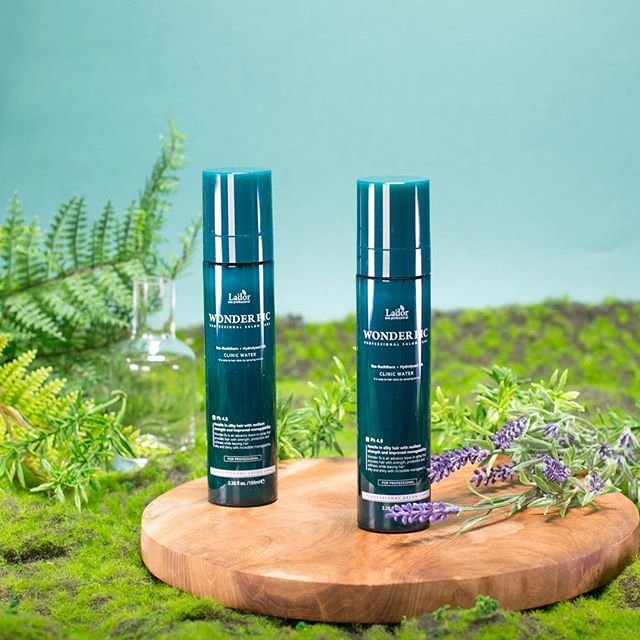 Мист для укрепления и защиты волос La'dor Wonder Pick Clinic Water pH 4.9 100ml Мист для укрепления и защиты волос La'dor Wonder Pick Clinic Water pH 4.9 100ml