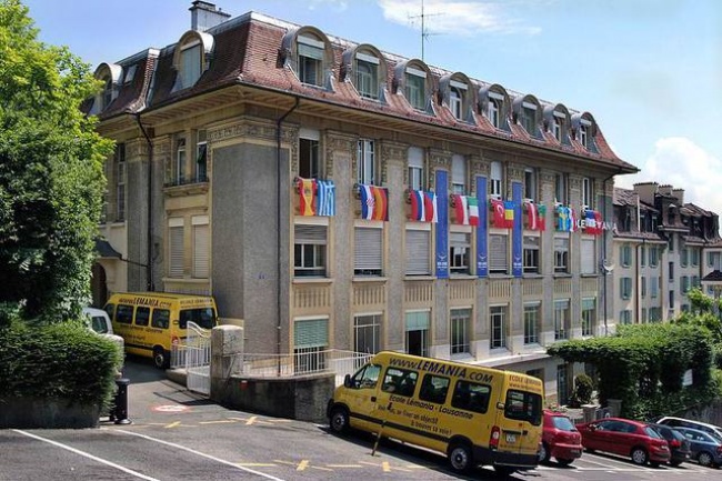 Школа Lemania в Швейцарии курсы французского языка