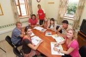 Английский язык на Мальте в школе Sprachcaffe курсы для взрослых от 18 лет фото